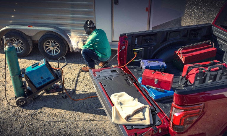 2025 Ford F-150 bed powering equipment